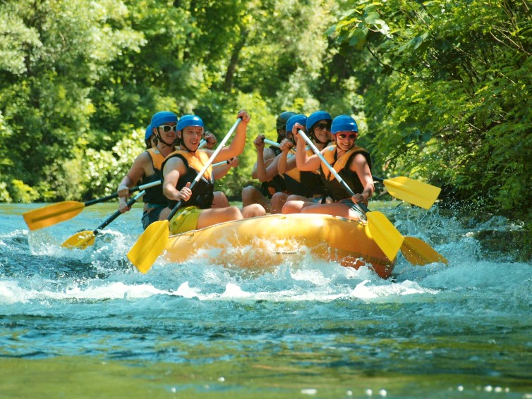 Eenvoudige Raften in Omiš - Cetina met Rafting Pinta Omiš.