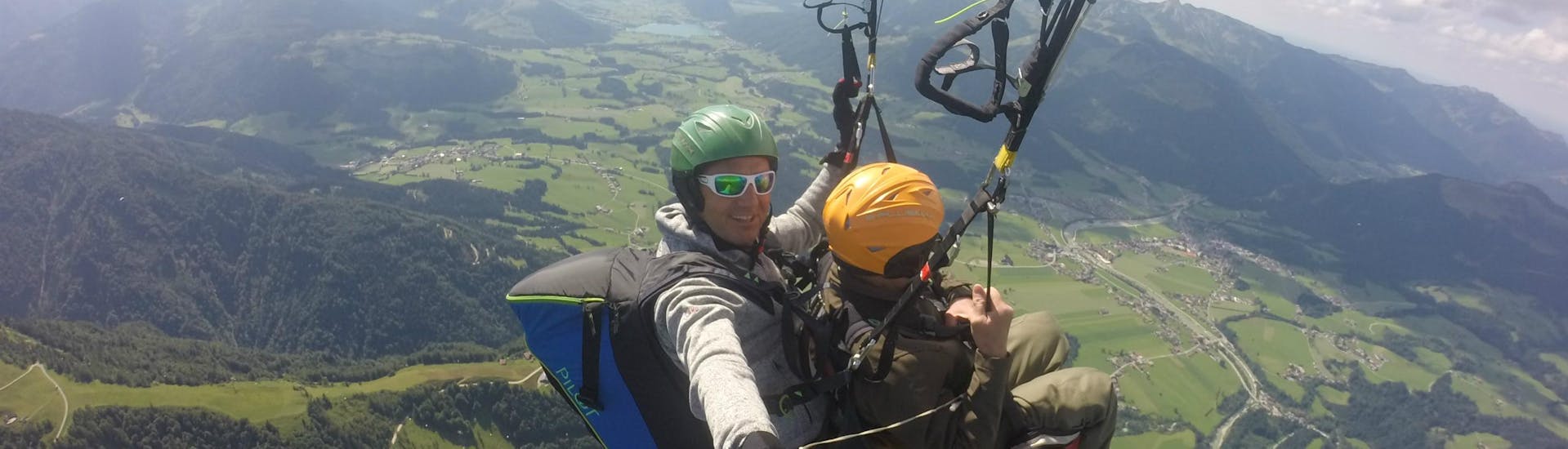 Tandem Paragliding "Panorama" - Kössen.