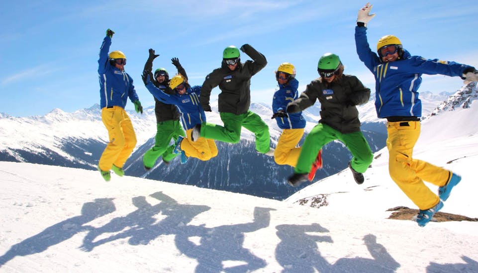 Kids Ski Lessons (14-17 y.) for Advanced Skiers.
