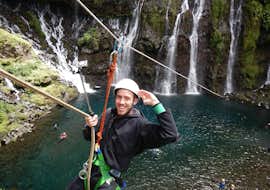 Leichte Canyoning-Tour in Saint Joseph - Canyon de la Rivière Langevin mit Cilaos Aventure La Réunion Leichte Canyoning-Tour in Saint Joseph - Canyon de la Rivière Langevin mit Cilaos Aventure La Réunion.
