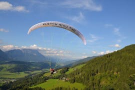 Volo panoramico in parapendio biposto a Gröbming (da 6 anni) - Michaelerberg con Flugschule Sky Club Austria Gröbming.