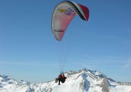 Tandem Paragliding &quot;Discovery&quot; Winter - Les Gets with Air Libre Les Gets