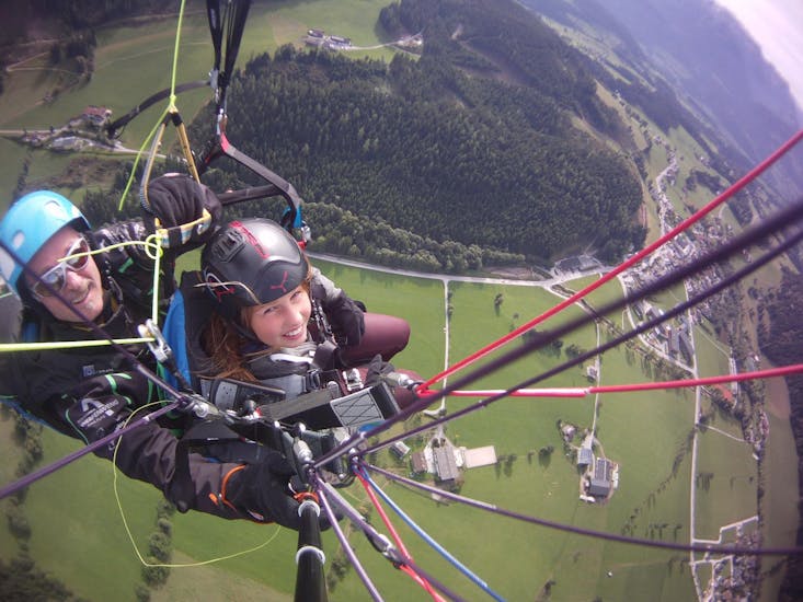 Volo panoramico in parapendio biposto a Werfenweng - Bischling.