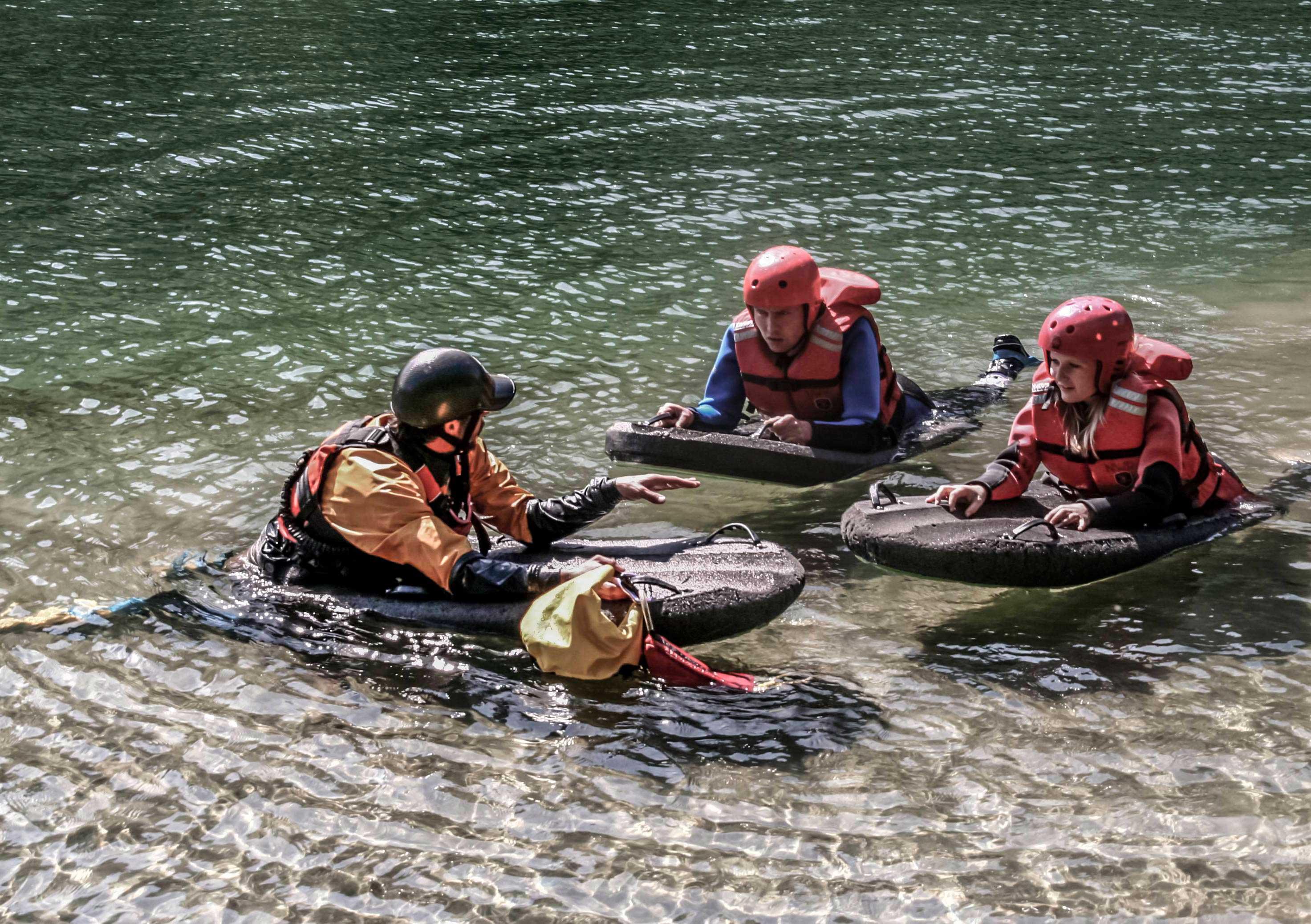 Rafting expert à Benamejí - Río Genil avec Karma Turismo Activo Andalucía.