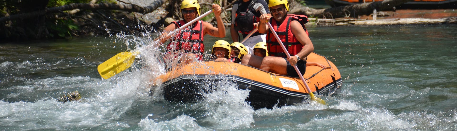 A group of friends is starting the Rafting on the Lao River for Families with Rafting Adventure Lao Papasidero.