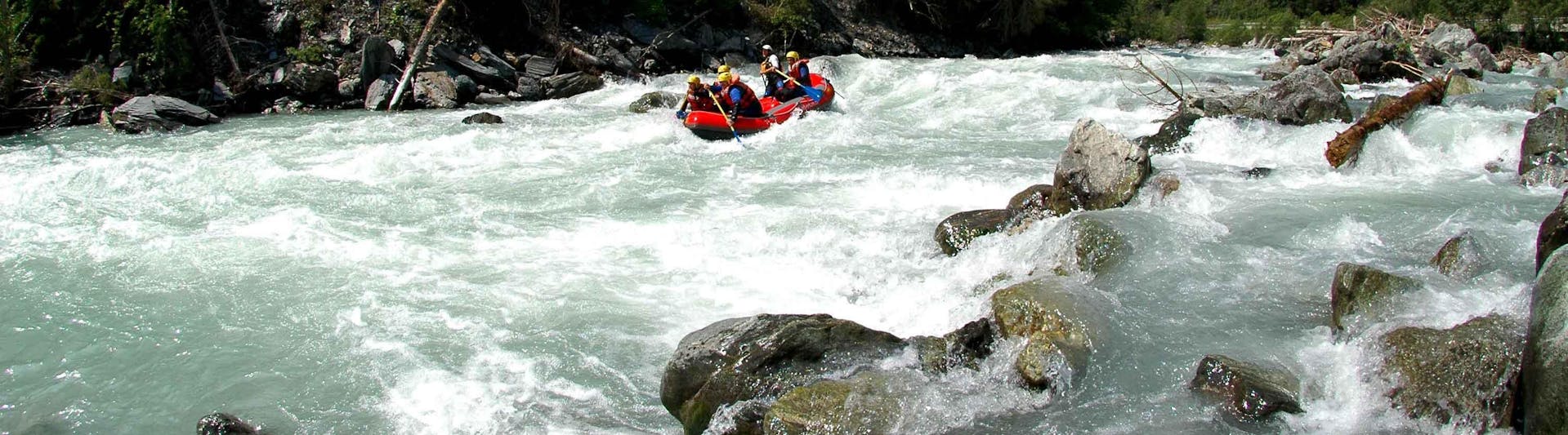Rafting para expertos en Scuol - Giarsun Gorge.