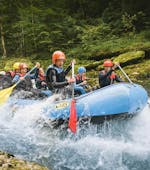 Picture of a group of friends enjoying their Half-Day Rafting on the Salza River with Adventure Outdoor Strobl (AOS) Gesäuse.