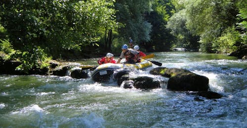 Kayak y piragua fácil en Pertosa - Tanagro con Campobase Campania Kayak y piragua fácil en Pertosa - Tanagro con Campobase Campania.