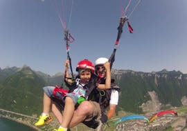 Tandem Paragliding at Lake Geneva for Kids (4-16 years) with Skypassion Noville