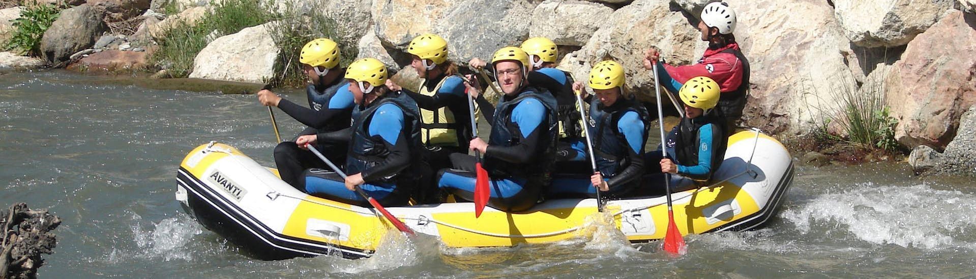 Rafting di media difficoltà - Río Guadalfeo.