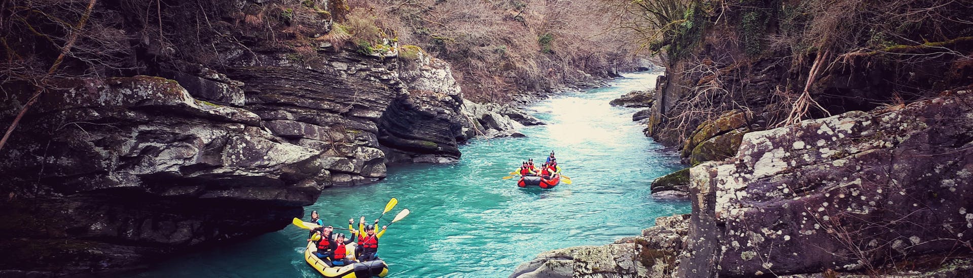Taking part in the Rafting on the Lima River - Long route gives everyone the chance to admire the beautiful surroundings of the Lima river.
