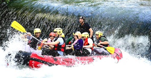 Eenvoudige Raften in Subiaco - Aniene met Vivere l'Aniene Eenvoudige Raften in Subiaco - Aniene met Vivere l'Aniene.
