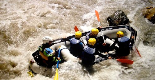 Rafting facile à Hinojares - Málaga avec Gualay Aventura Andalucía Rafting facile à Hinojares - Málaga avec Gualay Aventura Andalucía.