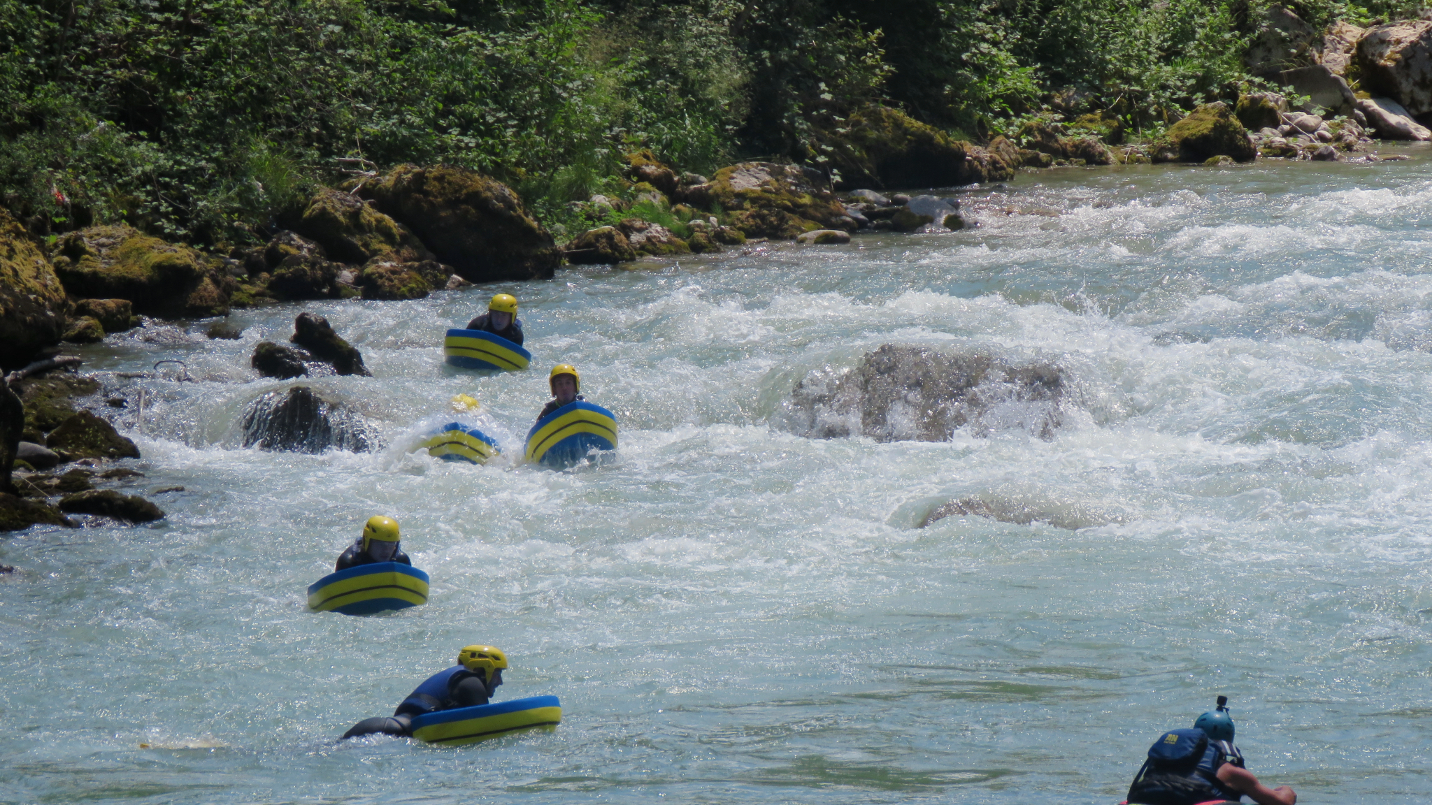 Rafting avanzado en Thonon-les-Bains - Dranse con AN Rafting Haute-Savoie.
