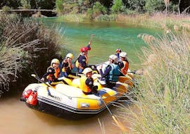 Moderate Rafting on the Río Cabriel for Families with Turismo Cabriel