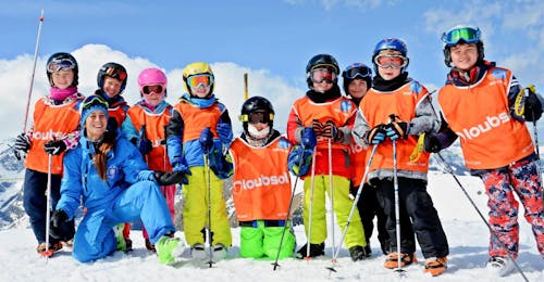 Kids Ski Lessons (6-12 y.) for All Levels from European Ski School Les Deux Alpes Kids Ski Lessons (6-12 y.) for All Levels from European Ski School Les Deux Alpes.