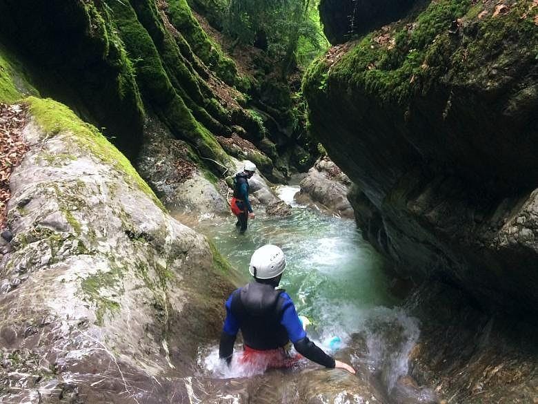 Canyoning near Annecy in Canyon d'Angon, Talloires - Mailbox with Takamaka Annecy Canyoning near Annecy in Canyon d'Angon, Talloires - Mailbox with Takamaka Annecy.