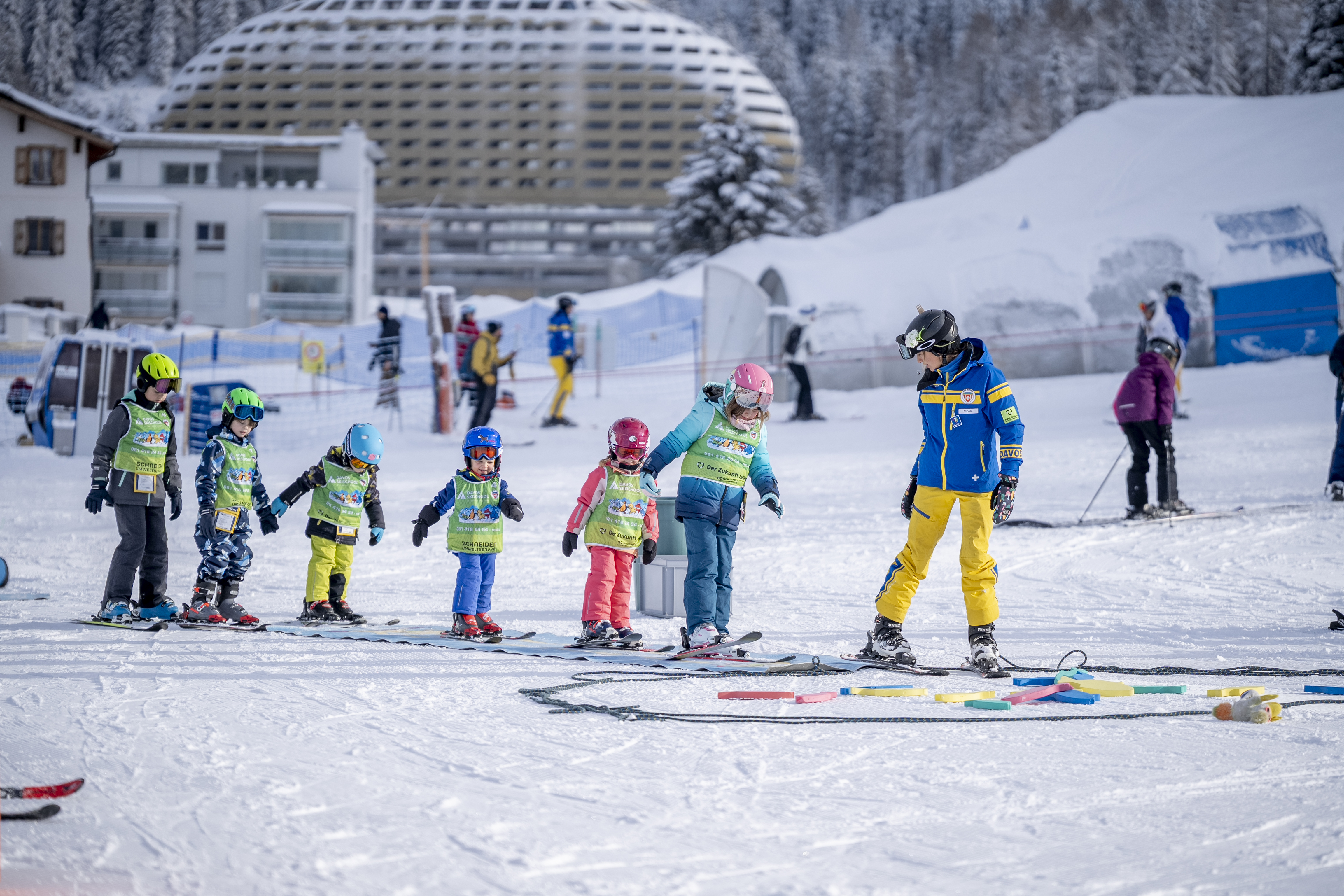 Kids Ski Lessons "Bolgen" (5-10 y.) with First Experience.