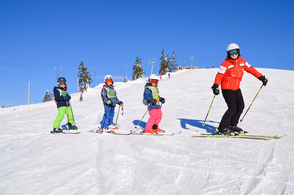 Cours de ski Enfants dès 4 ans pour Débutants avec Top Schischule Westendorf.
