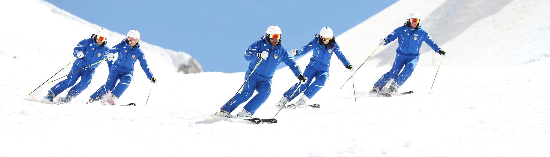 Adults Ski Lessons (from 15 y.) for All Levels.