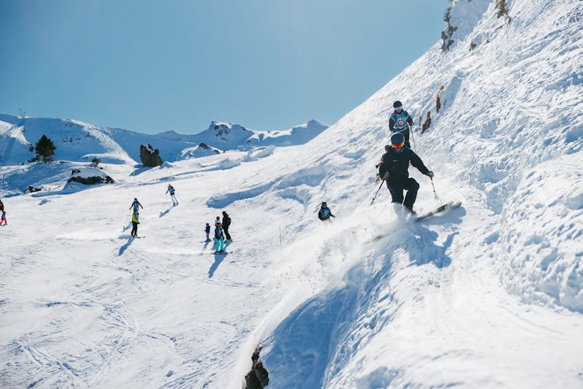 Ski Lessons for Teens & Adults - Max 8 per group.