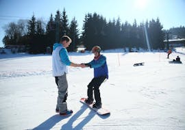 Clases de snowboard privadas para todos los niveles con Learn2Ride Snowboardschule Oberhof.