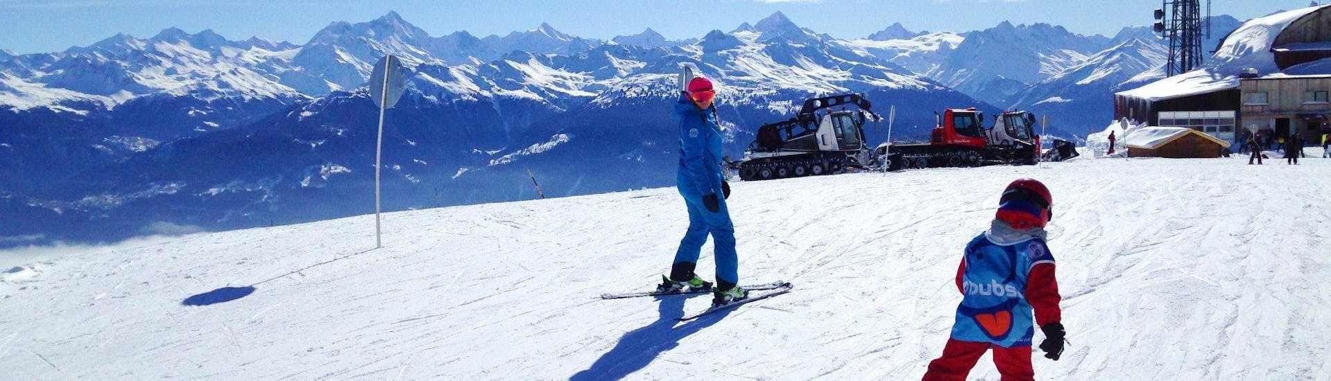 Clases de esquí privadas para niños a partir de 2 años para debutantes.