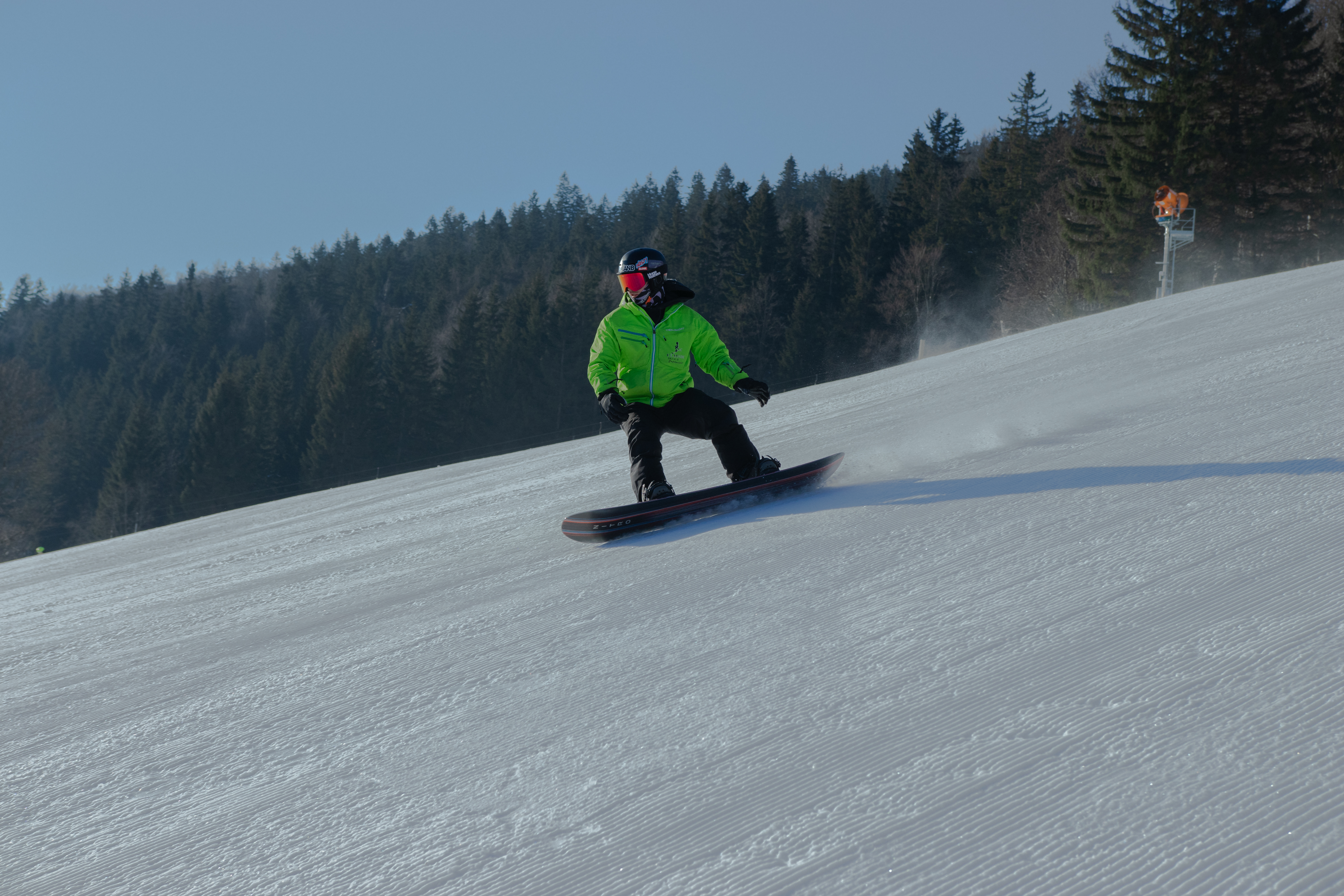 Snowboard Lessons for All Levels & Ages from Classic Ski School Harrachov.