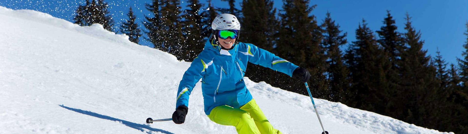 Clases de esquí para adultos a partir de 15 años para avanzados con Skischule Ski Dome Viehhofen.