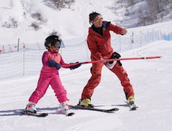 Lezioni private di sci per bambini per tutti i livelli con École de ski Evolution 2 Chamonix.