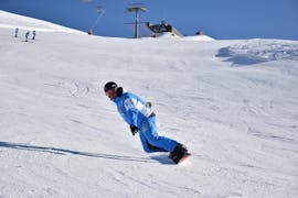 Clases de snowboard privadas para todos los niveles con Scuola di Sci e Snowboard Prato Nevoso.