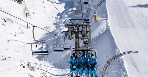 Private Ski Lessons for Adults of All Levels with the ski school Cristallo Cortina Ski instructors of the ski school Scuola di Sci e Snowboard Cristallo Cortina are ready to teach Private Ski Lessons for Adults - All Levels.