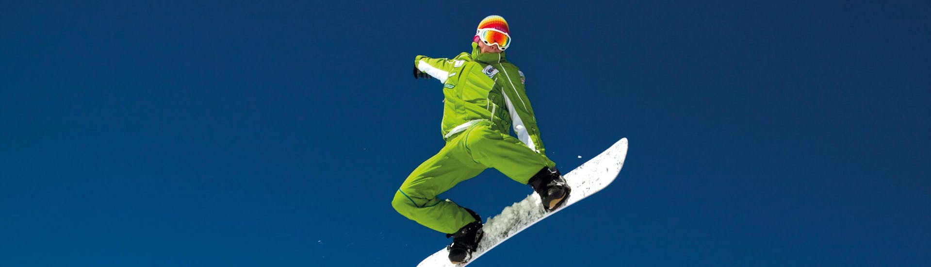 Snowboarding Lessons (from 8 y.) for All Levels in Small Groups with 1. Skischule Club Alpin Grän - Hero image