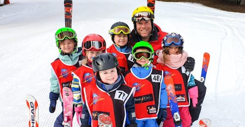 Kinderskilessen "Sneeuwtuin" (3-5 j.) met G'Lys Les Paccots Kinderskilessen "Sneeuwtuin" (3-5 j.) met G'Lys Les Paccots.