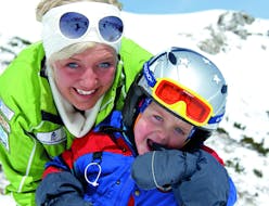 Lezioni private di sci per bambini per tutti i livelli con 1. Skischule Club Alpin Grän.