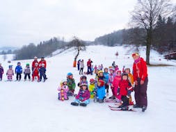 Lezioni di sci per bambini a partire da 6 anni per tutti i livelli con Wintersportschule Berchtesgaden .