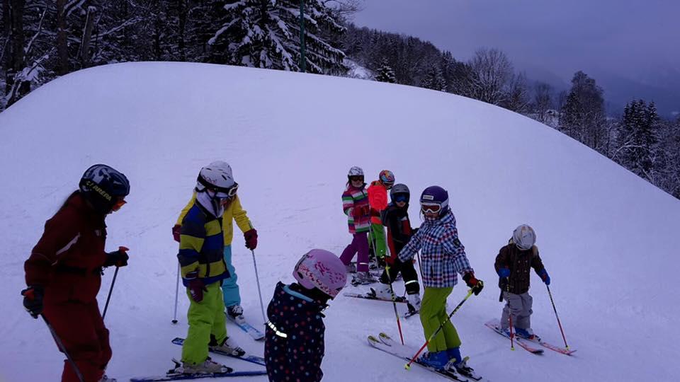 Cours de ski Enfants dès 6 ans pour Tous niveaux.