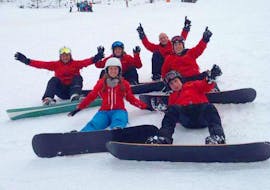 Clases de snowboard a partir de 9 años para todos los niveles con Wintersportschule Berchtesgaden .