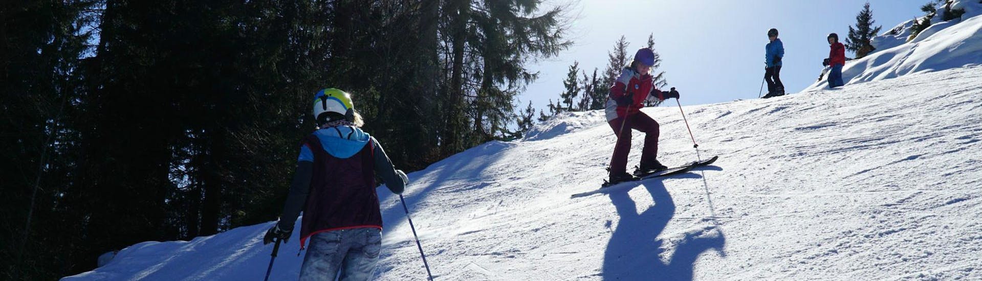 Skikurs für Kinder (8-15 Jahre) - Wochenende - Alle Levels.