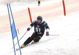 Clases de esquí privadas para adultos para todos los niveles con Ski Centrum Safar.