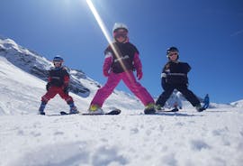 Clases de esquí para niños a partir de 5 años para todos los niveles con École de ski Evolution 2 Sainte Foy.