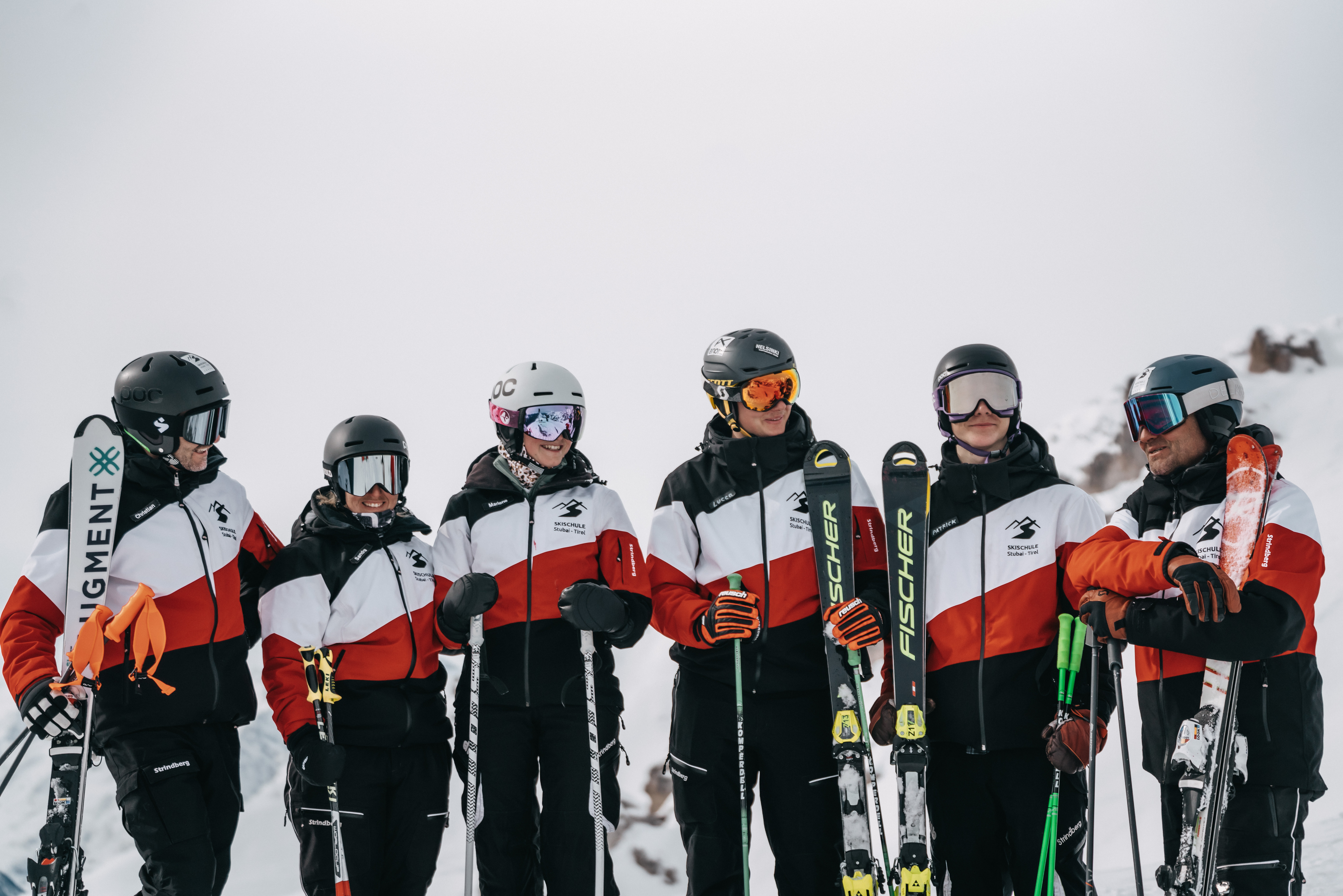 Premier Cours de ski Adultes avec Skischule Stubai Tirol.