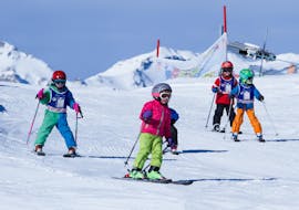Skilessen voor kinderen - licht gevorderd met Swiss Ski School Mundaun