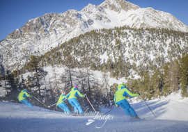 Skilessen voor volwassenen voor alle niveaus met Scuola di Sci Claviere Skilessen voor volwassenen voor alle niveaus met Scuola di Sci Claviere.