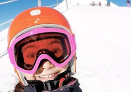 Clases particulares de esquí para niños con Freedom Snowsports Mont Blanc.