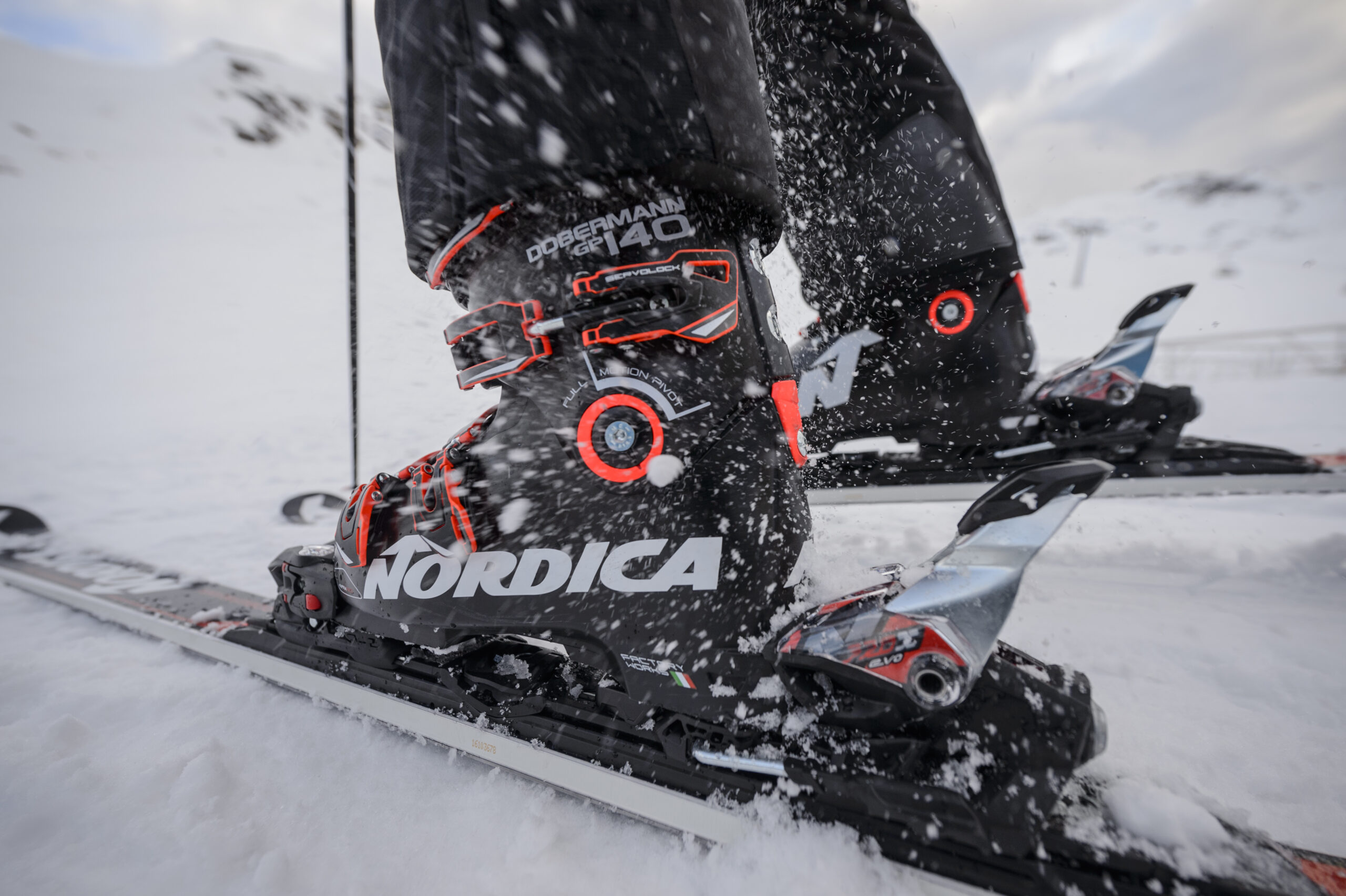 Foto del noleggio sci Smart Rent Alleghe.