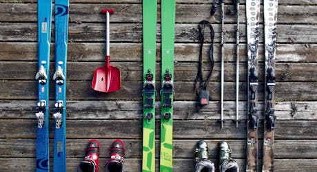 Examples of ski equipment that you can find in the Ski Rental Sport Lucy  Costalunga-Carezza.