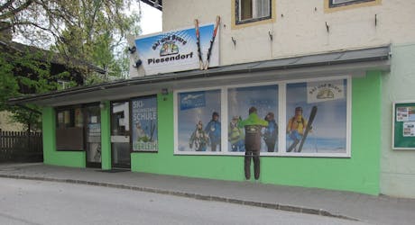 Image of Ski Rental Ski und Board Entleitner Piesendorf.