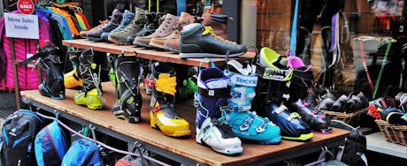 Picture of the Ski Rental Shop Cesar Sport in Saas Fee.