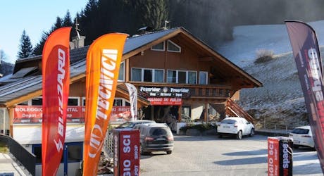 Image of Ski Rental Snowspace Monte Elmo.